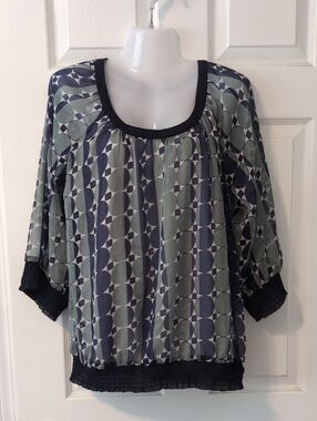 Geometric Scoop Neck Sheer Blouse in Navy and Sage With Bonus Camisole